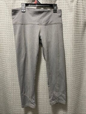 Prana Heather Gray cropped legging